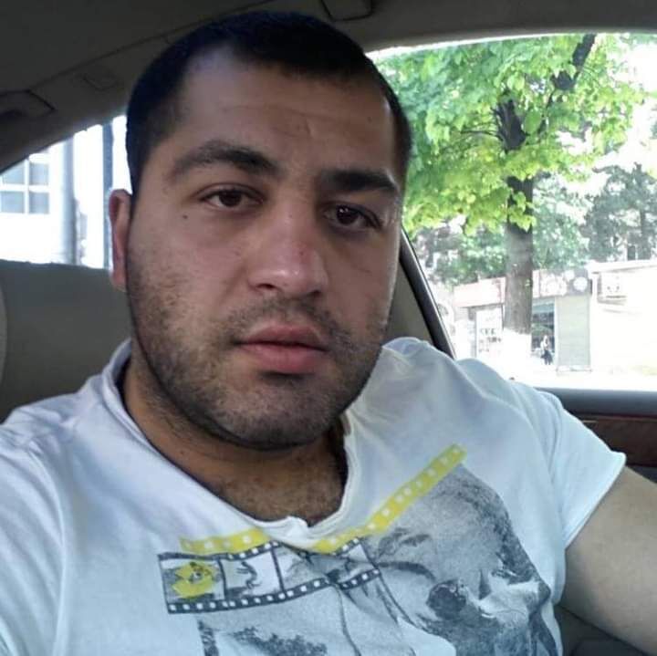  30697362  Roma, 38 ,    