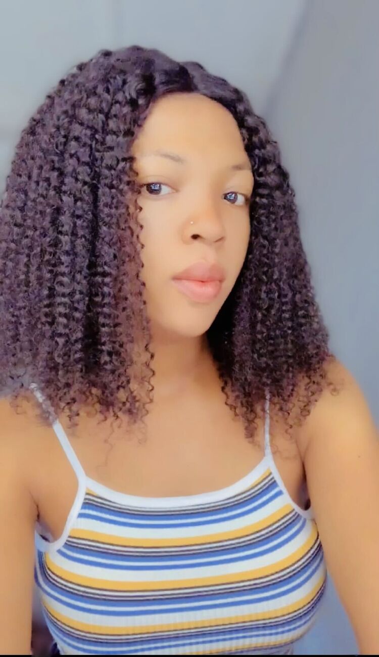  Lagos,   Kwiin, 27 ,   ,   