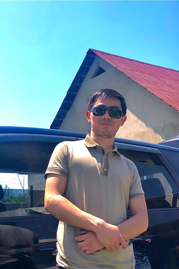  26572682  Maksat, 26 ,    