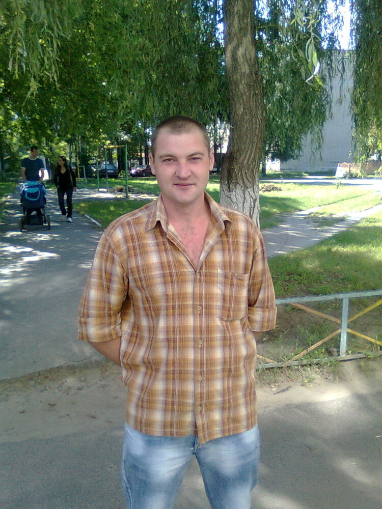  ,   Vasil, 42 ,   ,   , c 