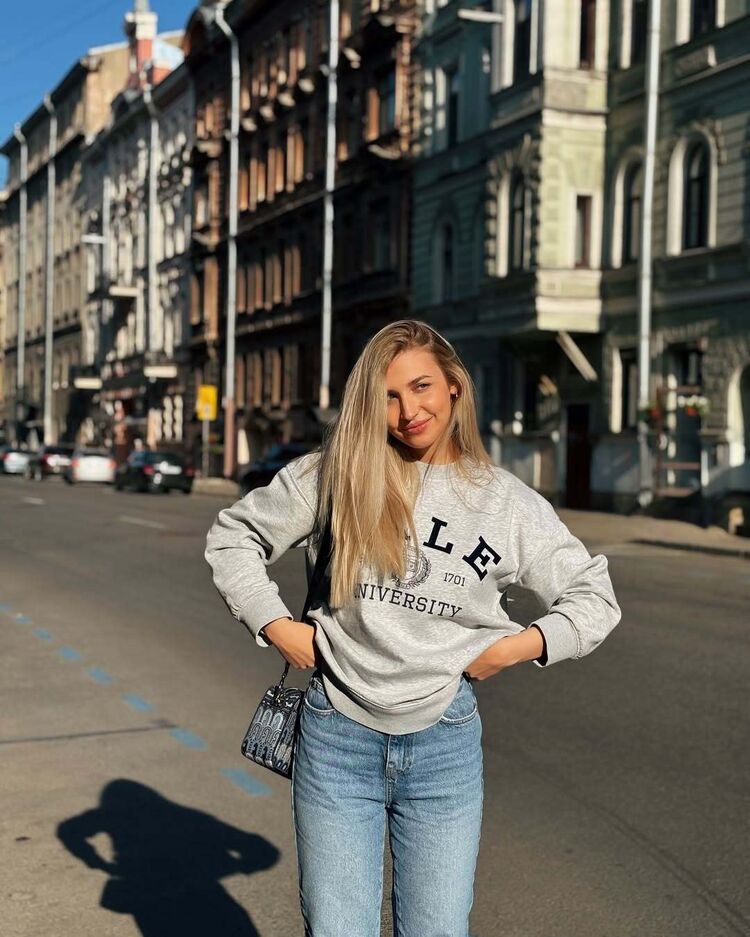  ,   Nika, 29 ,   ,   