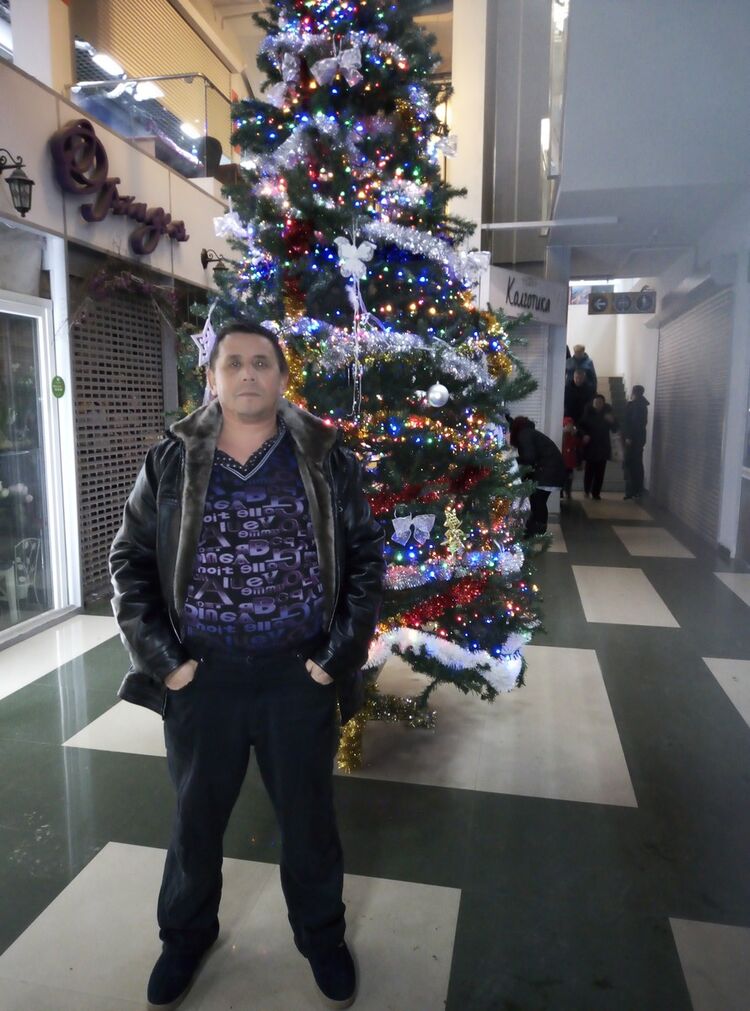  -,   Akramjon, 49 ,   ,   , c 
