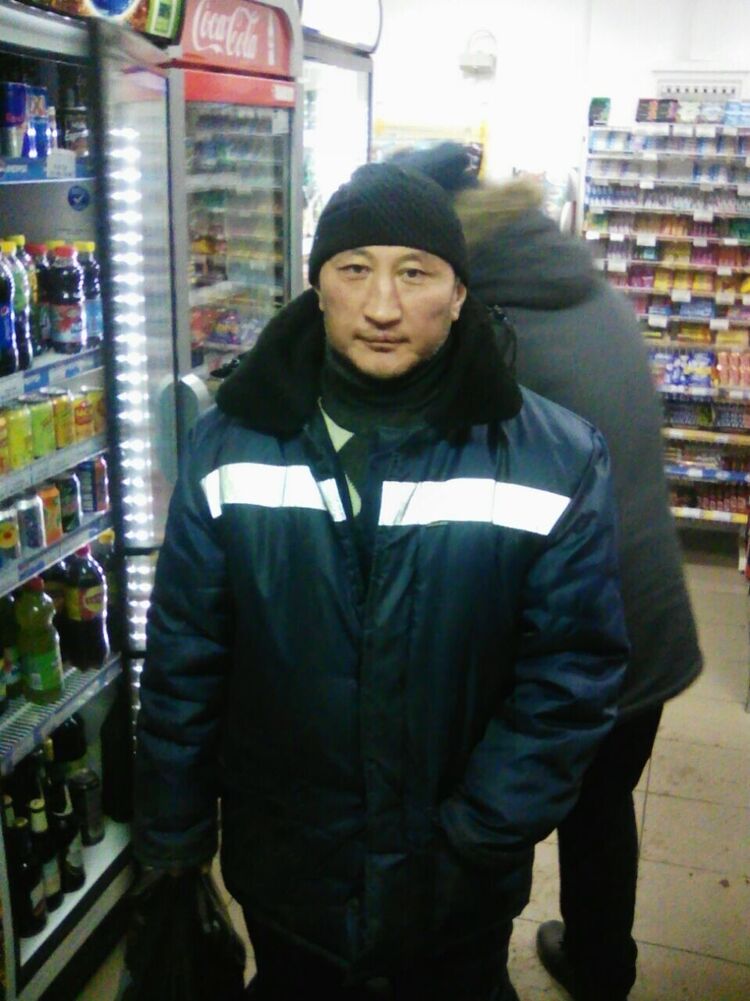  30325172  , 51 ,    