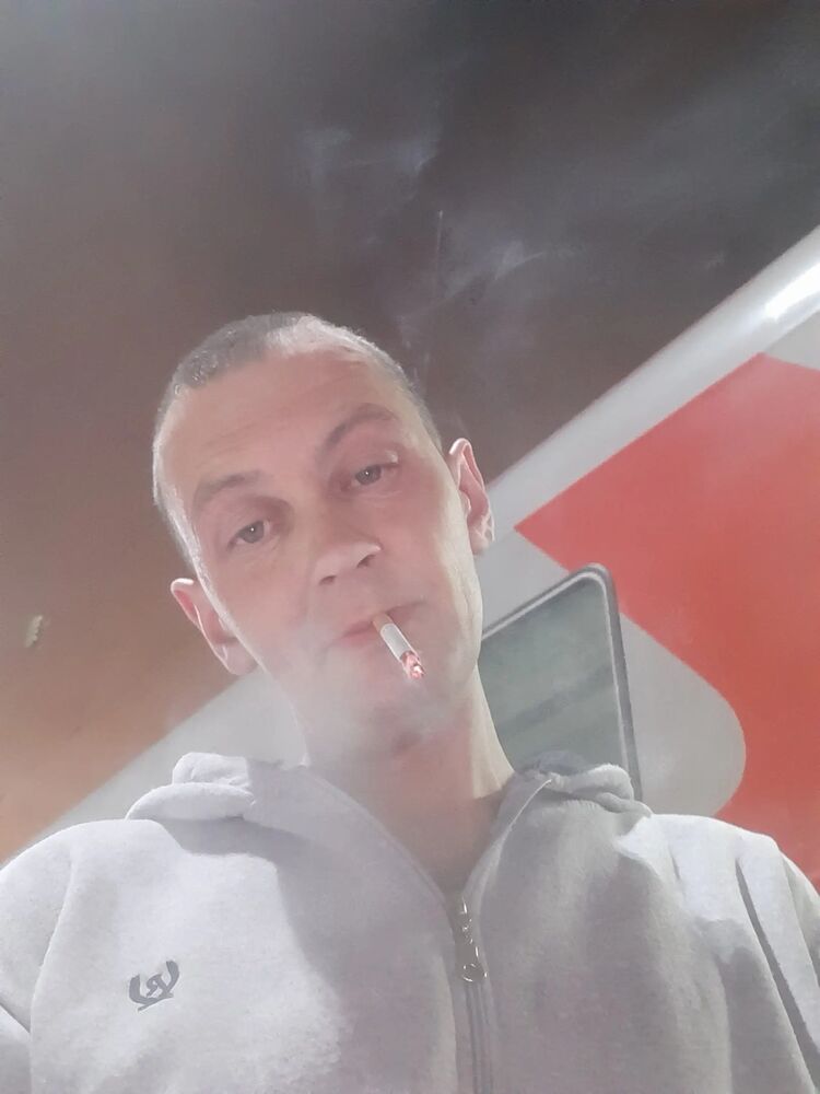 35844382  , 44 ,    