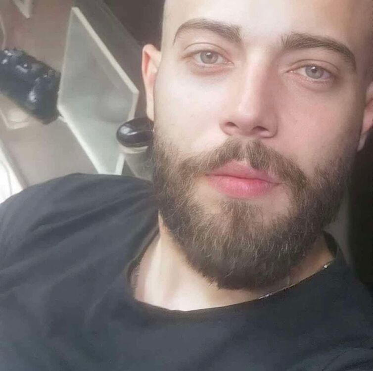  Milan,   Mimo, 27 ,   ,   