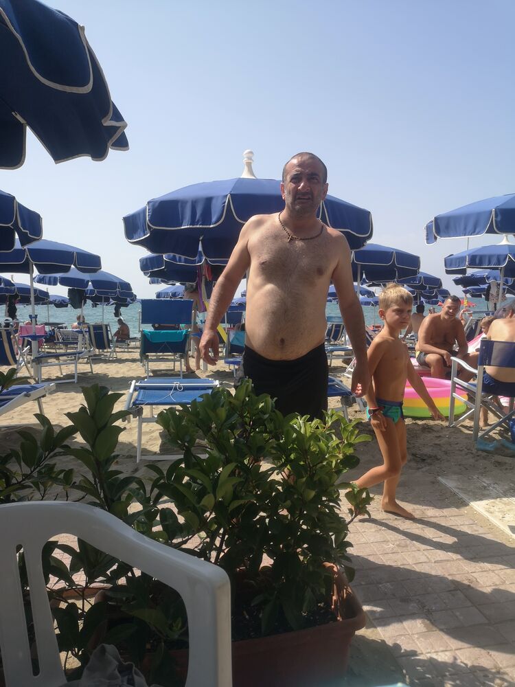  29882452  Xose, 44 ,    