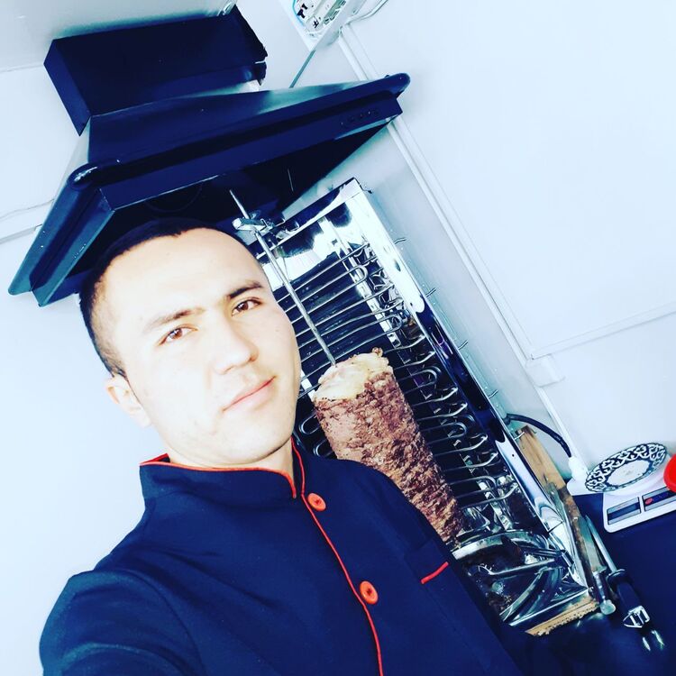  24258482  Serdar, 33 ,    