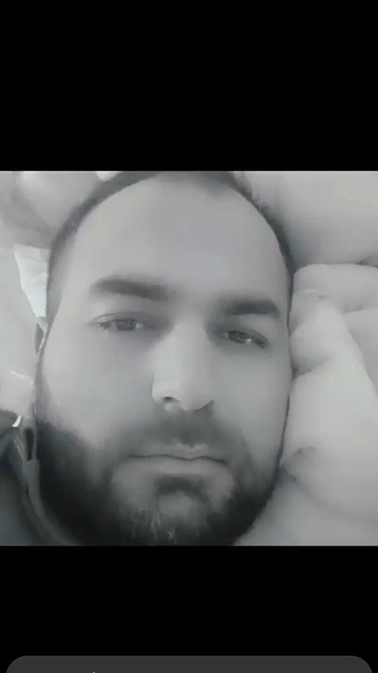  49462982  , 37 ,    