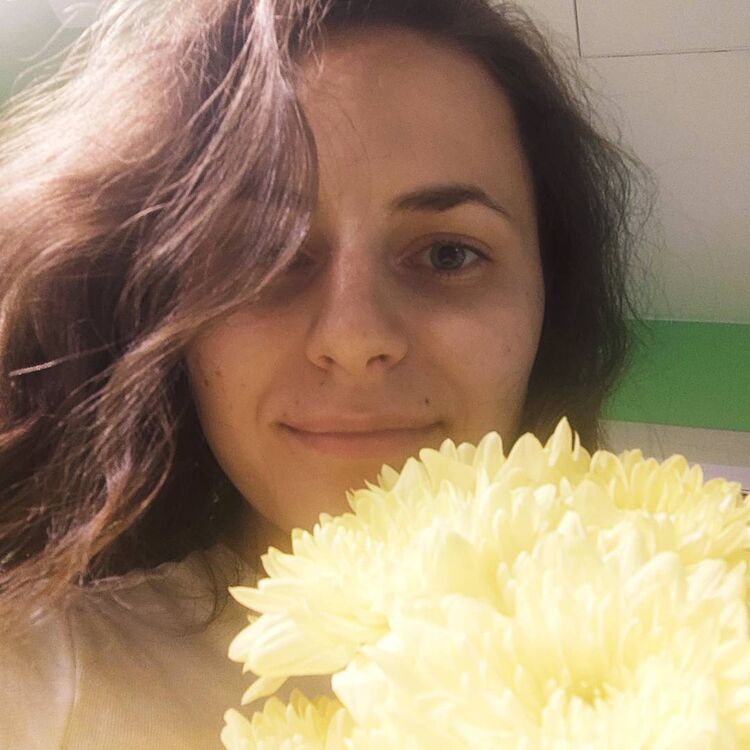  26967692  , 33 ,    -