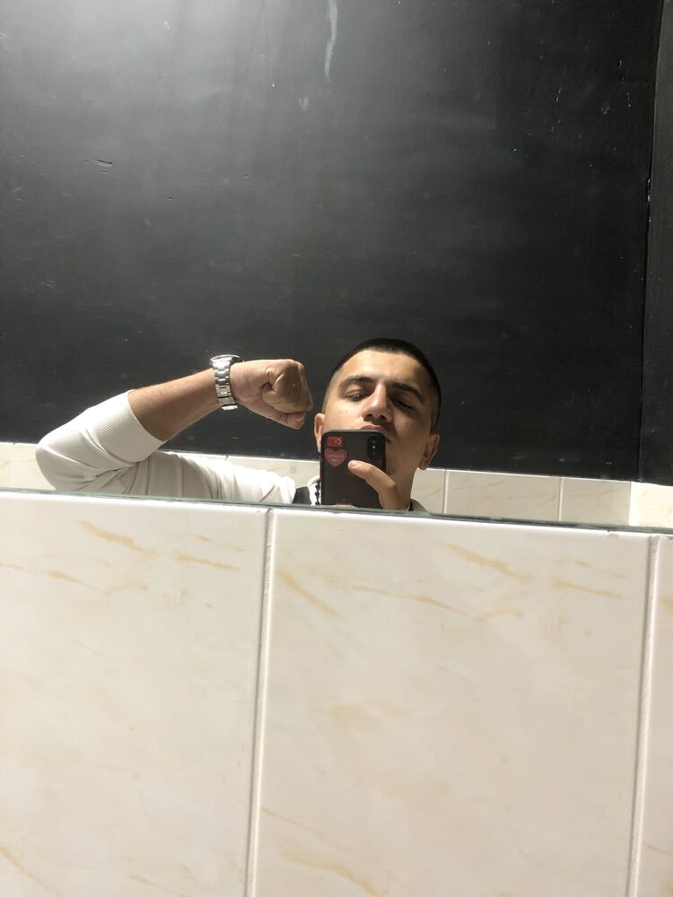  46051982  , 19 ,    