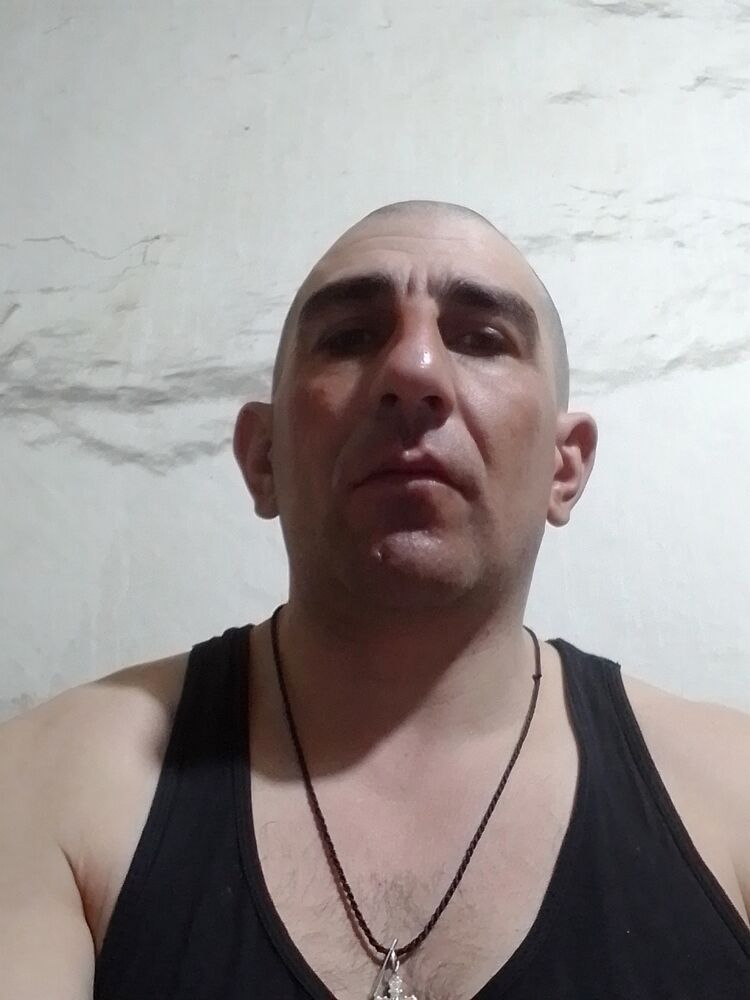  42220672  , 40 ,    