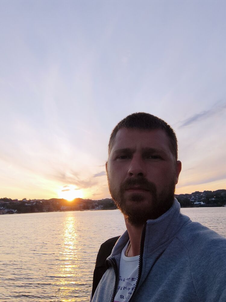  41883142  Igor, 35 ,    Tetovo