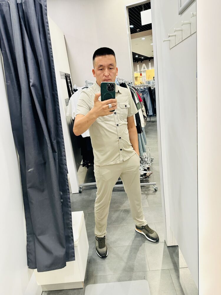  52509442  , 32 ,    