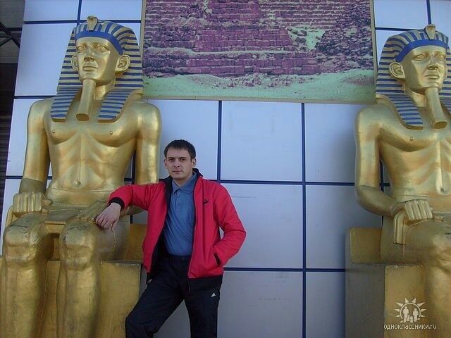  ,   Denis, 41 ,   ,   , c 