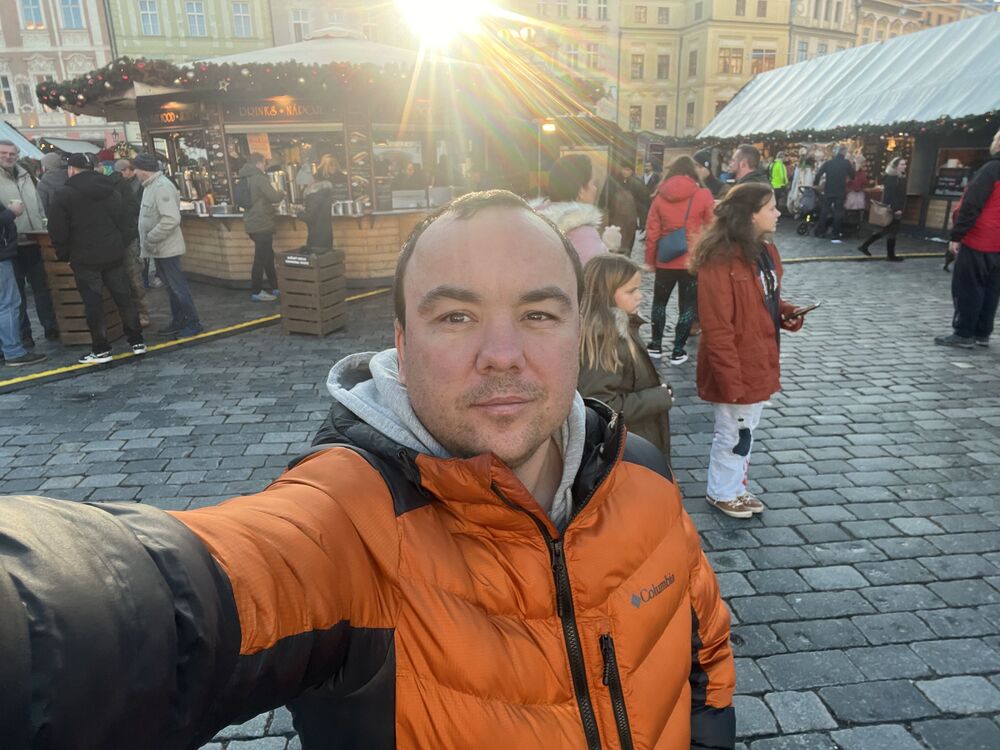  31628682  Vladislav, 39 ,    