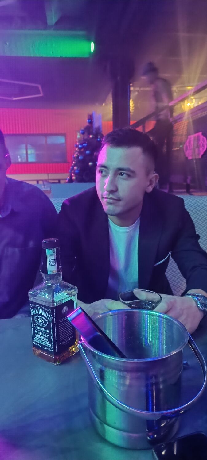  53685312  Timka, 25 ,    