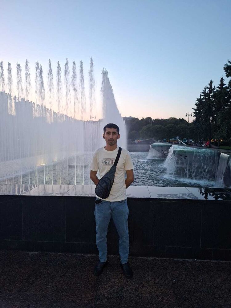  53301802  AKBAR, 33 ,    -
