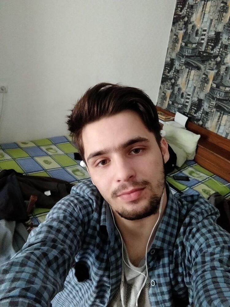  37735062  , 30 ,    