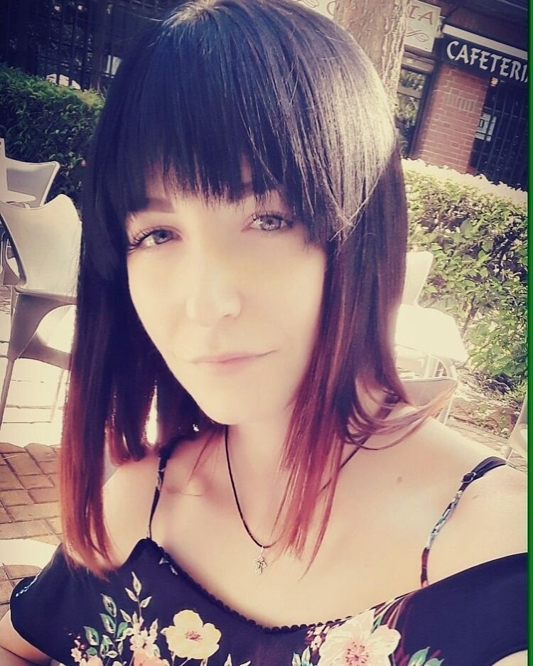  Mostoles,   Anya, 35 ,   