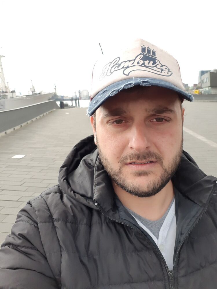  ,   Levan, 33 ,   ,   , c 