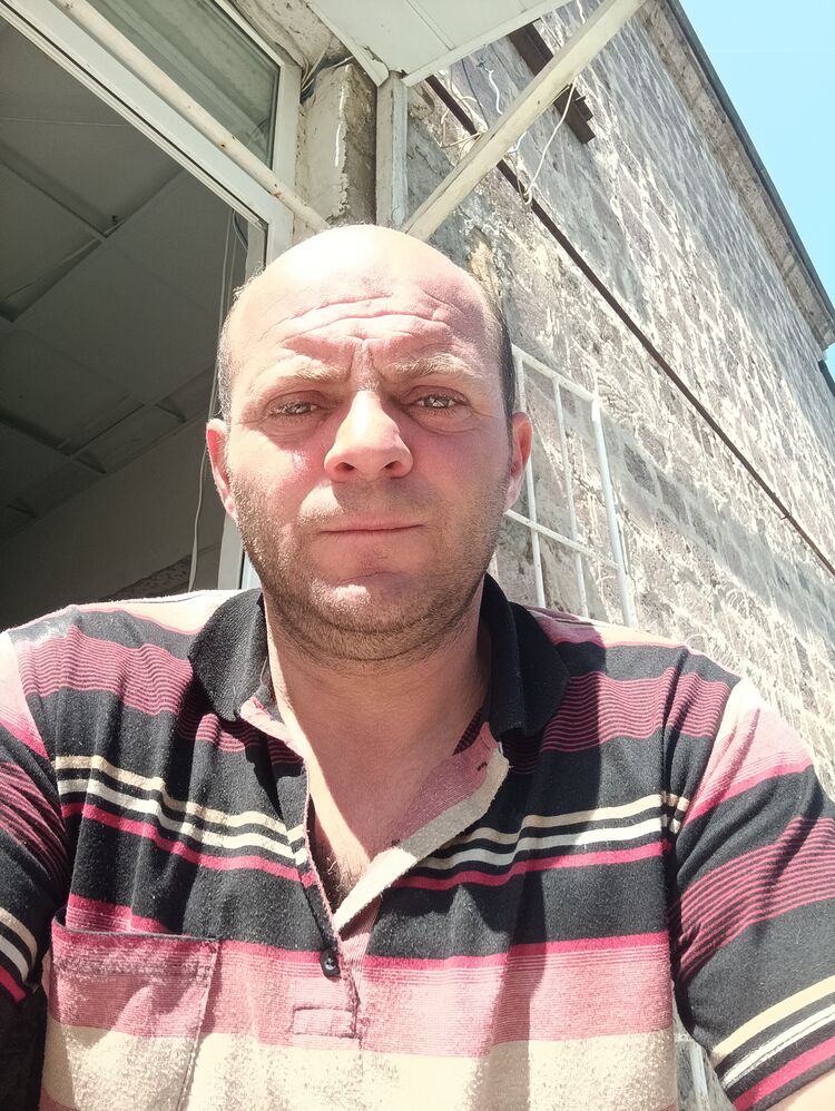  51992232  , 38 ,    