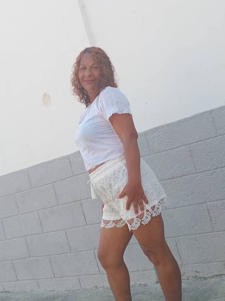  Havana,   Anabel, 48 ,  