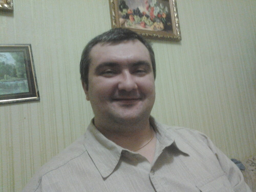  ,   Artem, 44 ,   ,   , c 
