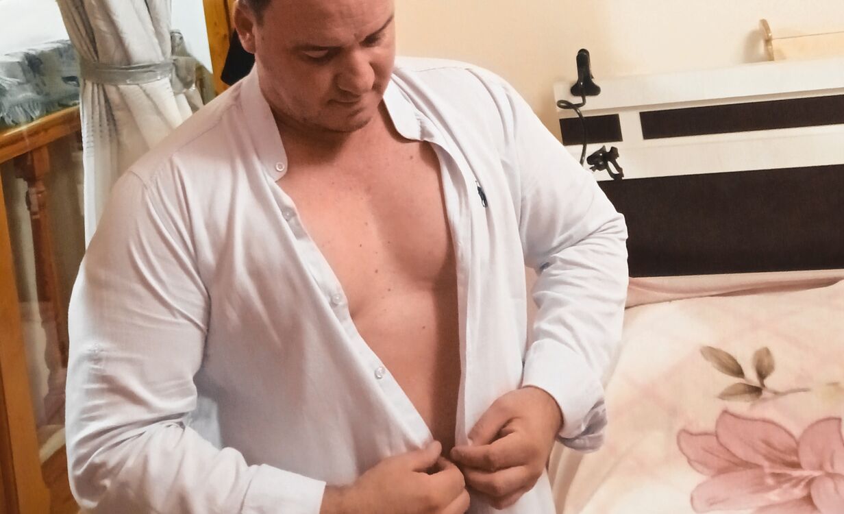  47909042  Ruslan, 36 ,    