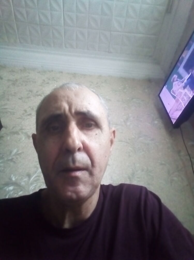  30563492  , 65 ,    