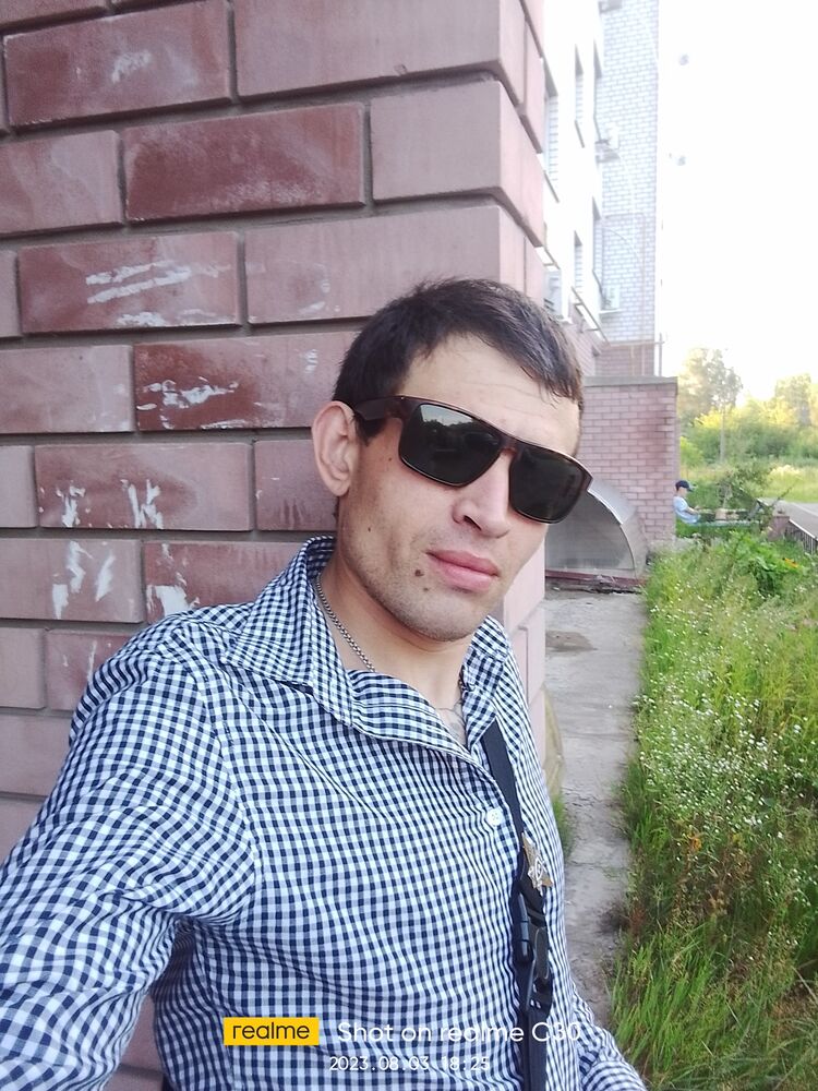  ,   Alexander, 33 ,   ,   