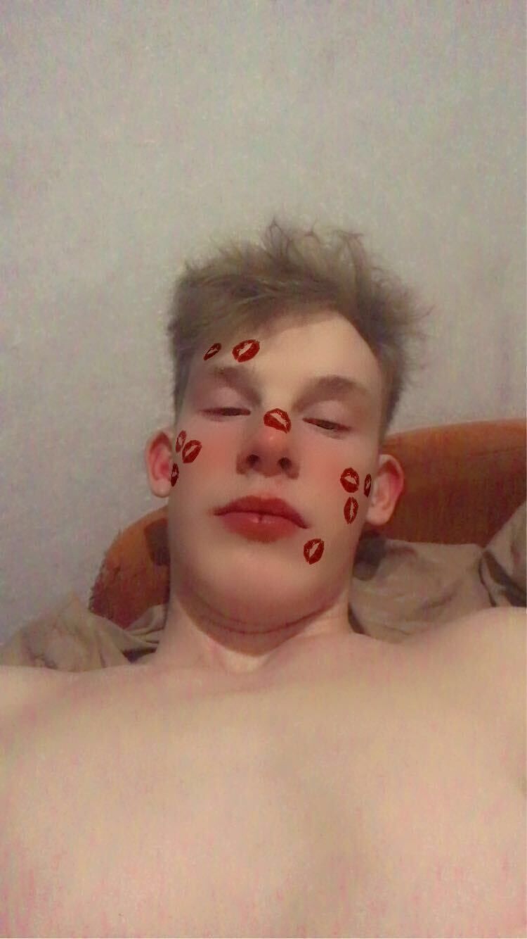  43046332  , 21 ,    