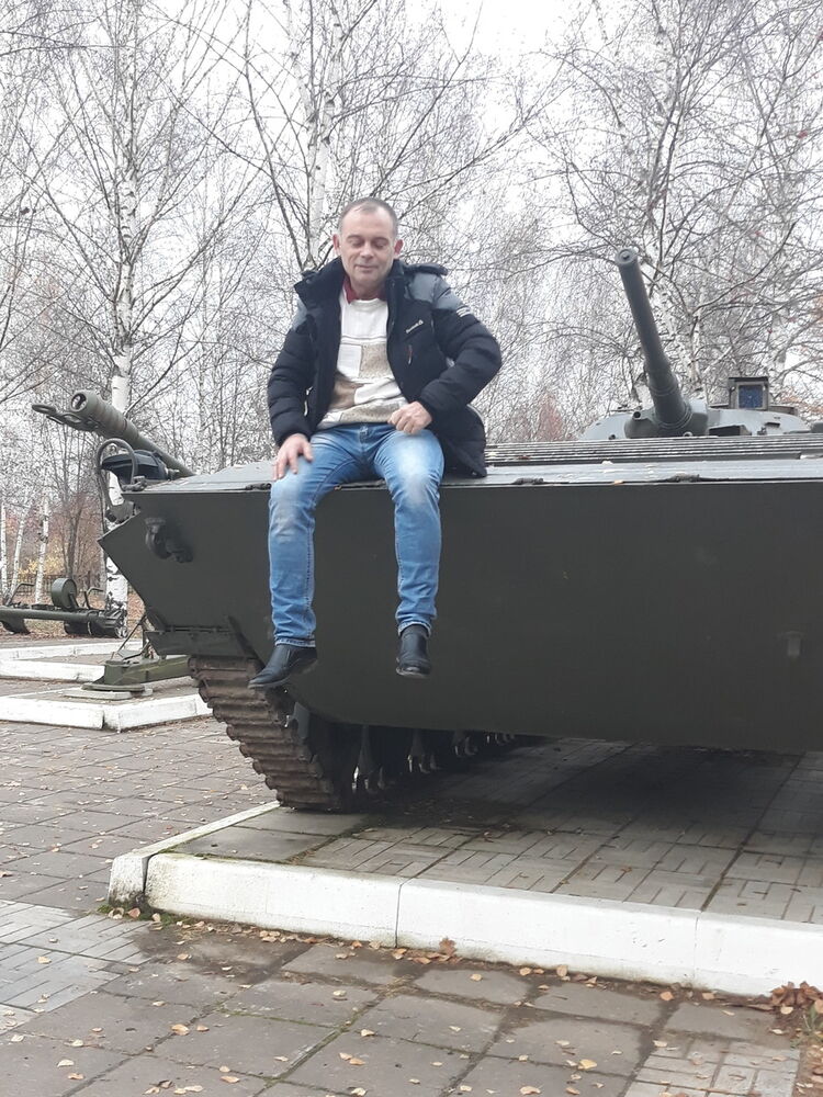  18568542  , 31 ,    