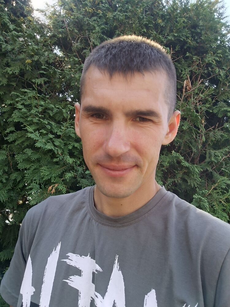  50081072  , 31 ,    