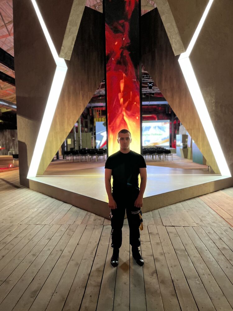  ,   , 28 ,   