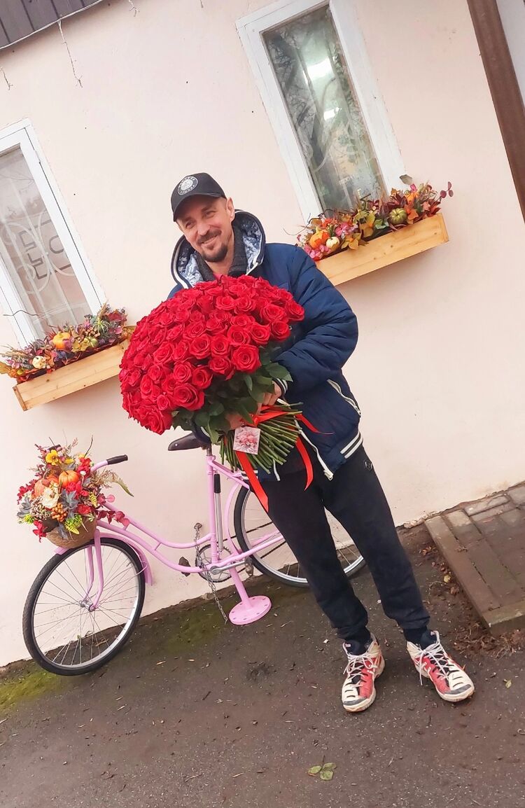  53107772  Nikolay, 50 ,    -