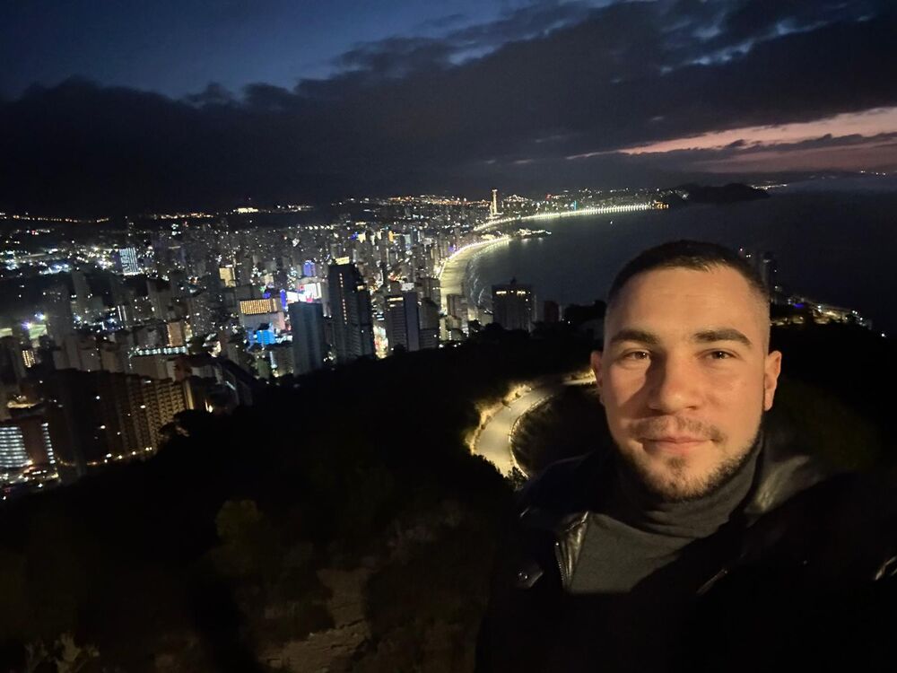 Madrid,   Zakharii, 27 ,   ,   