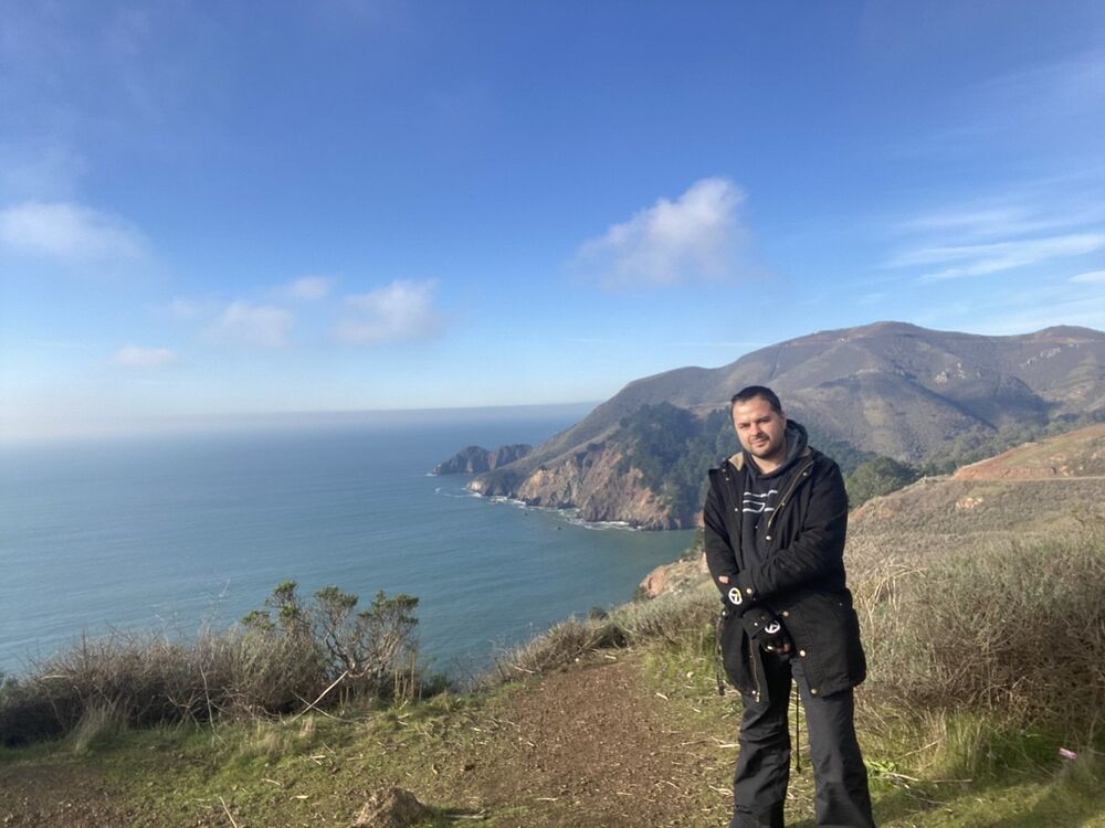  Waverly,   Maksim Strel, 41 ,   ,   , c 