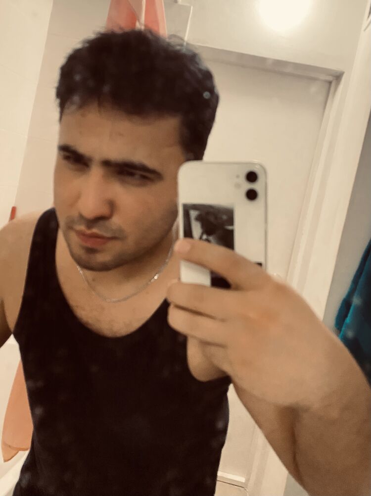  46619032  , 26 ,    