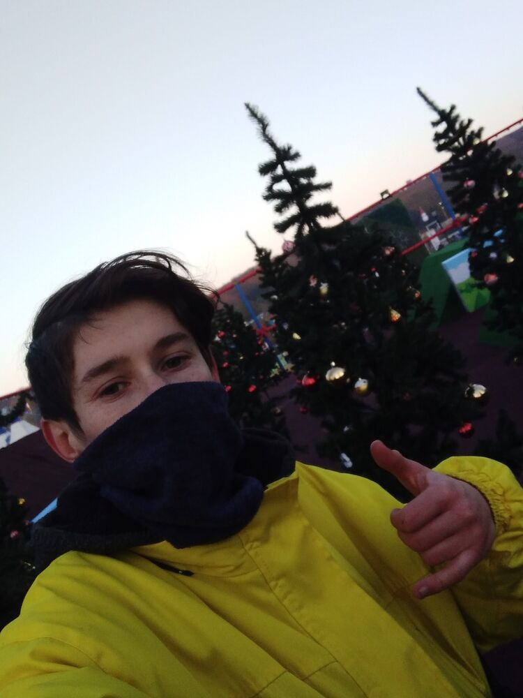  18669872  Dima, 23 ,    