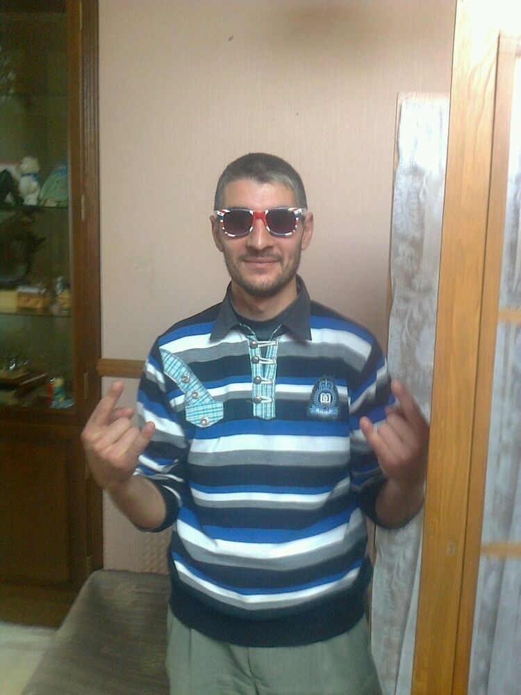  8899262  Mircea, 37 ,    -
