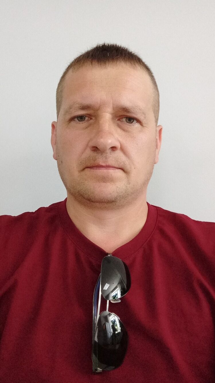  27347752  Vladimir, 41 ,    