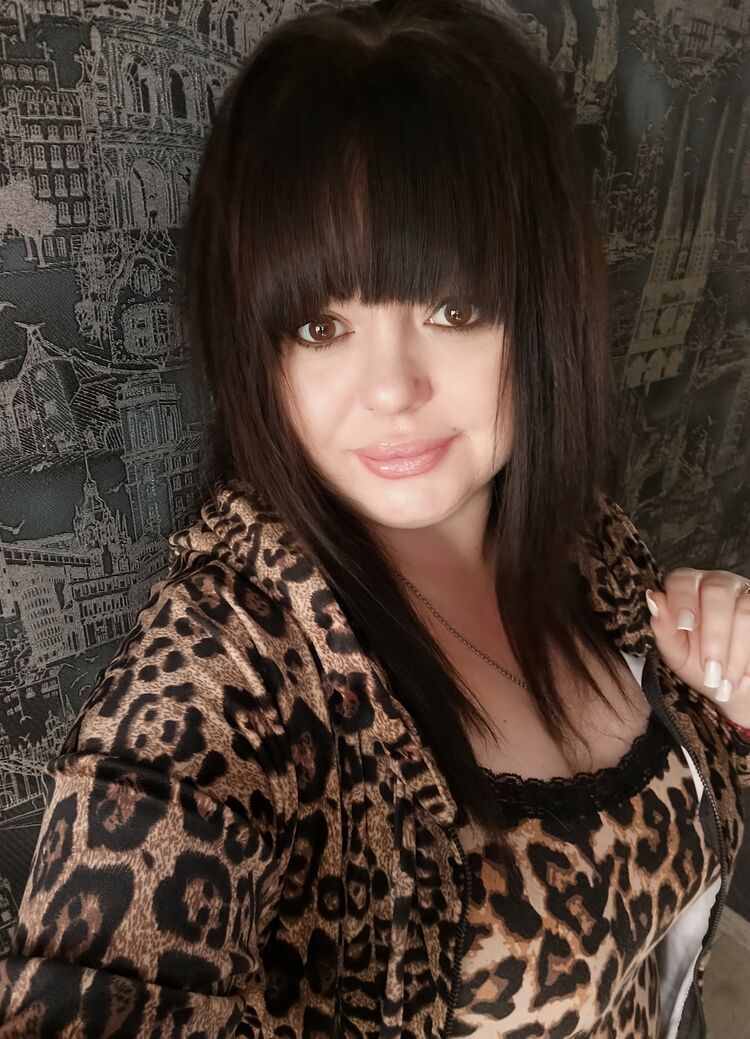  49969452  Ksenia, 45 ,    --