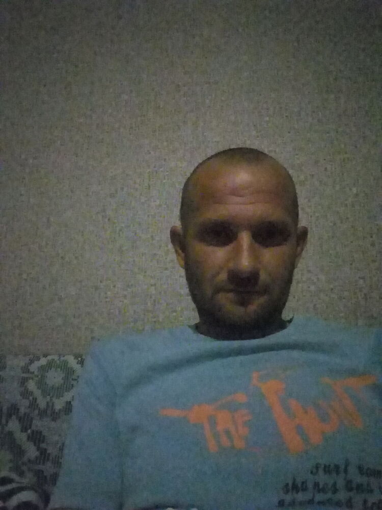  37824422  , 40 ,    