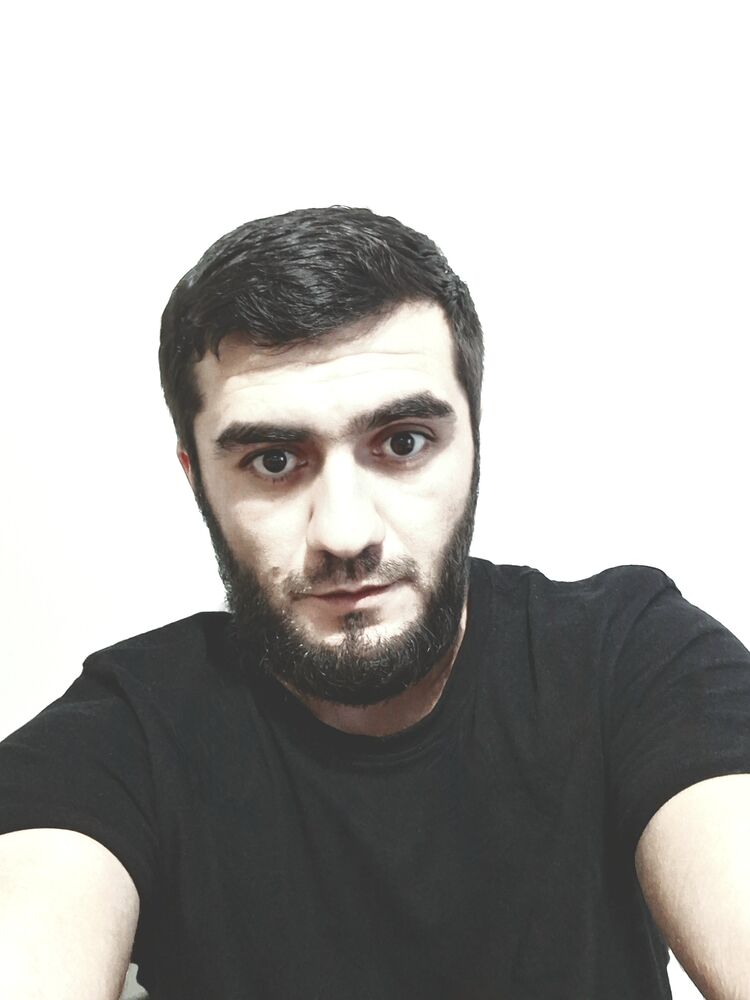  53410072  Sahin, 30 ,    