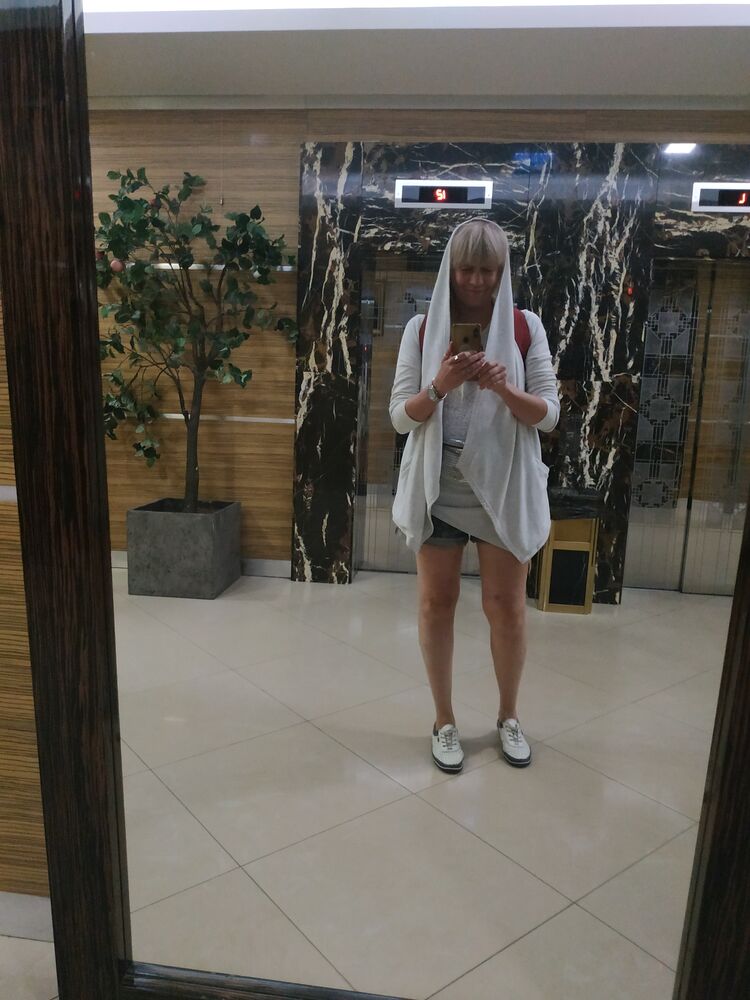  28939432  , 56 ,    