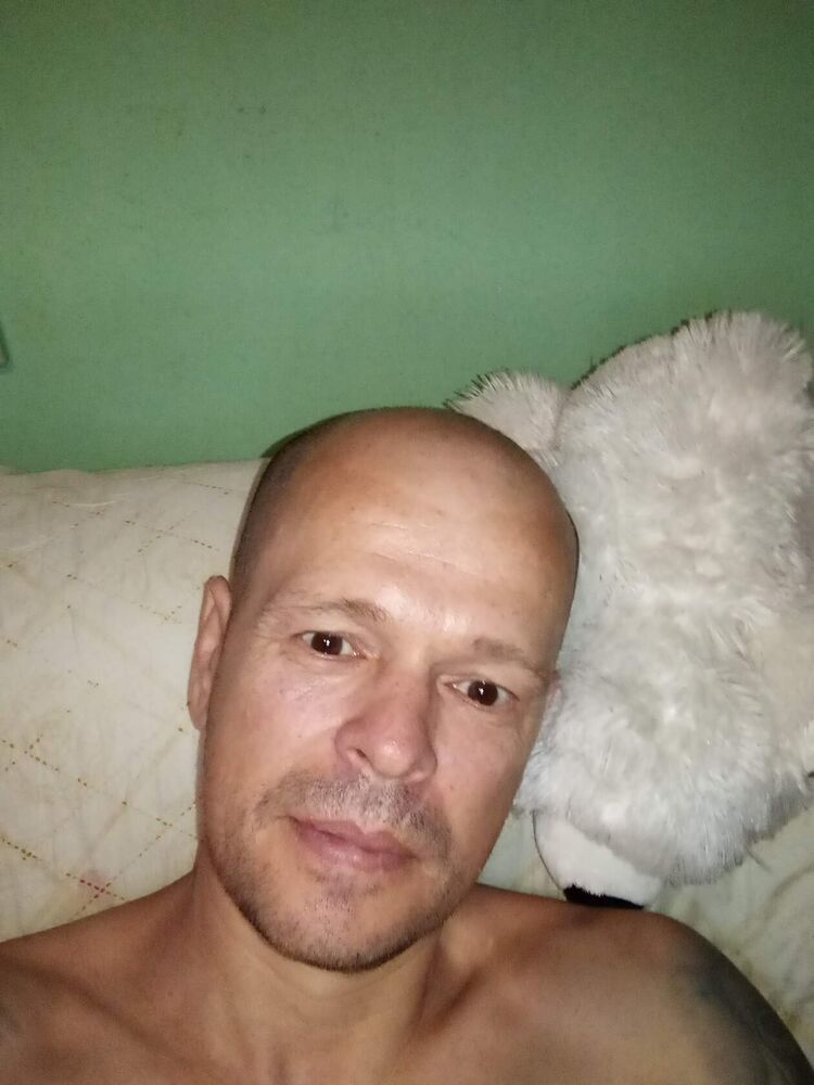  42765872  , 48 ,    