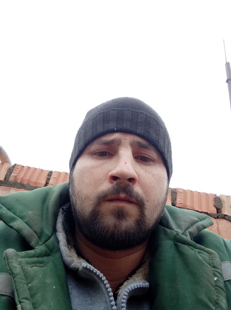  40830202  , 35 ,    