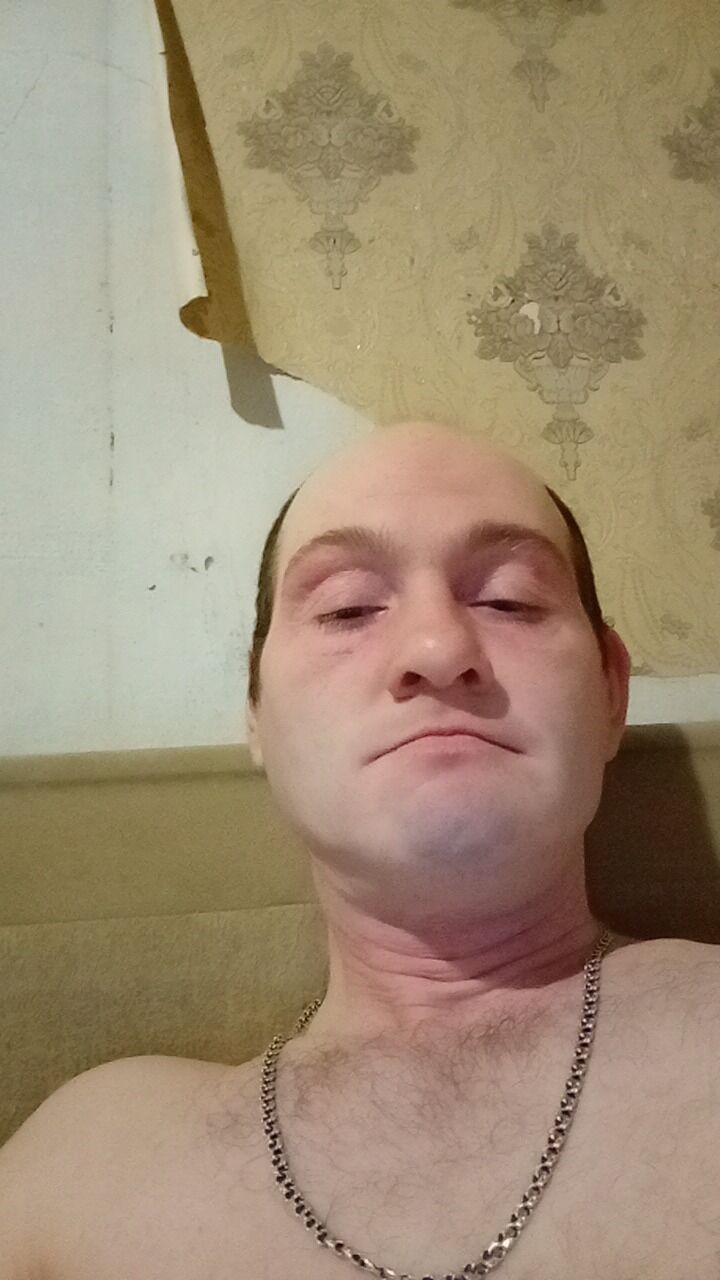  42522302  , 43 ,    