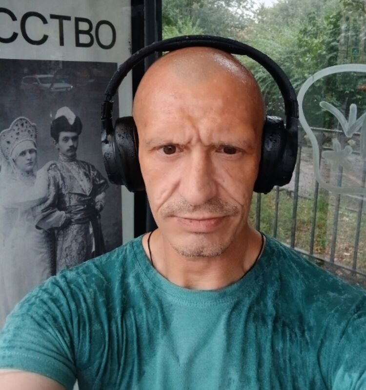  53016392  , 48 ,    