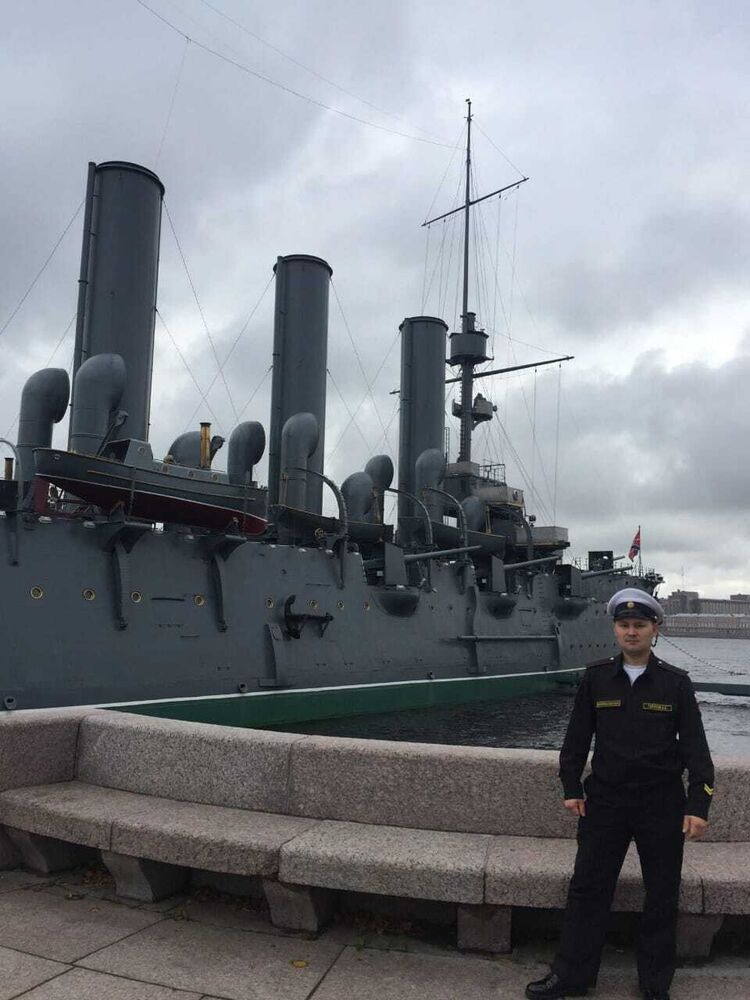  54546432  Alleos, 39 ,    